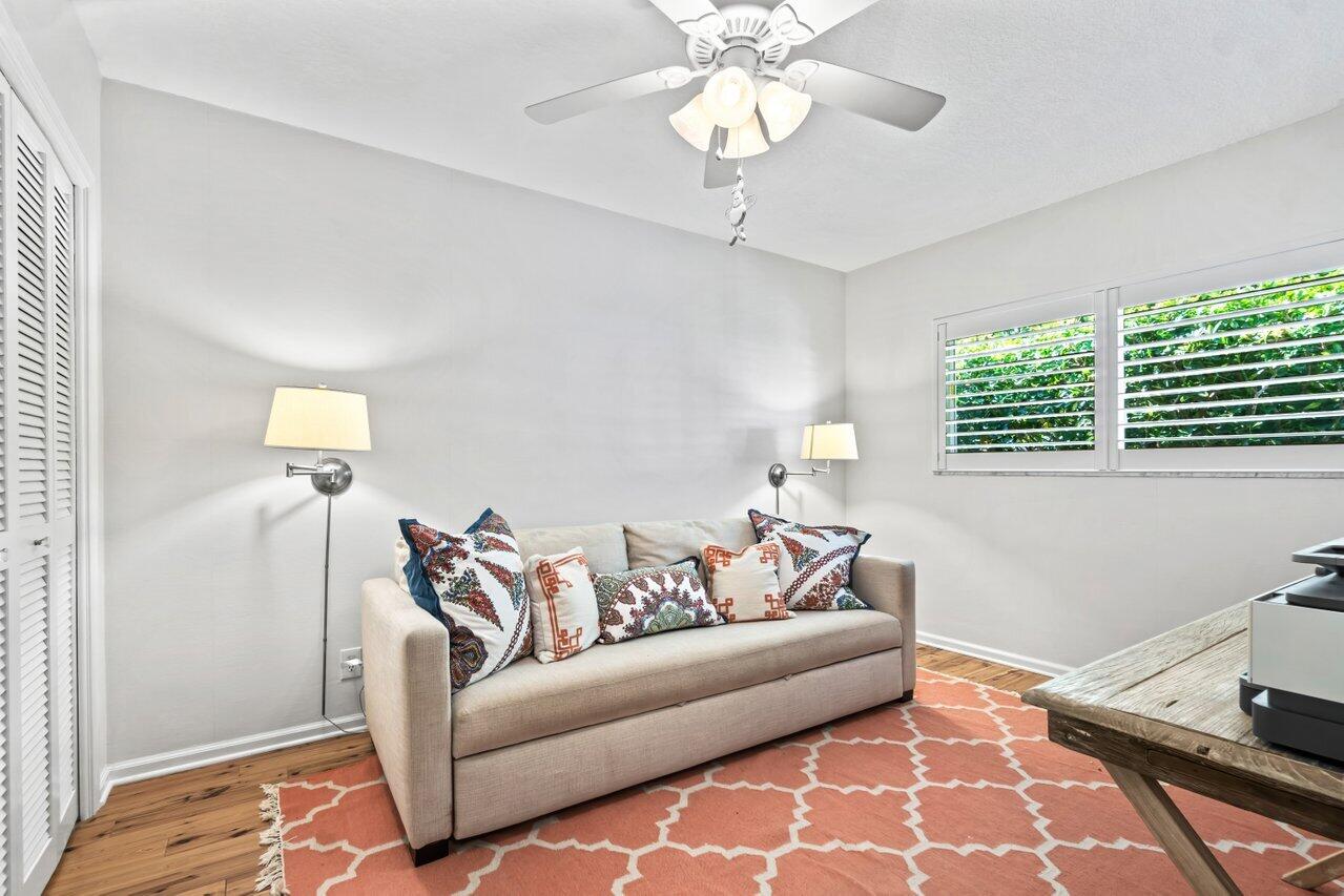 1162 Walnut Terrace