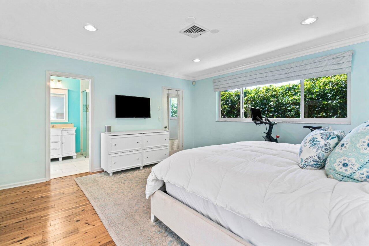 1162 Walnut Terrace