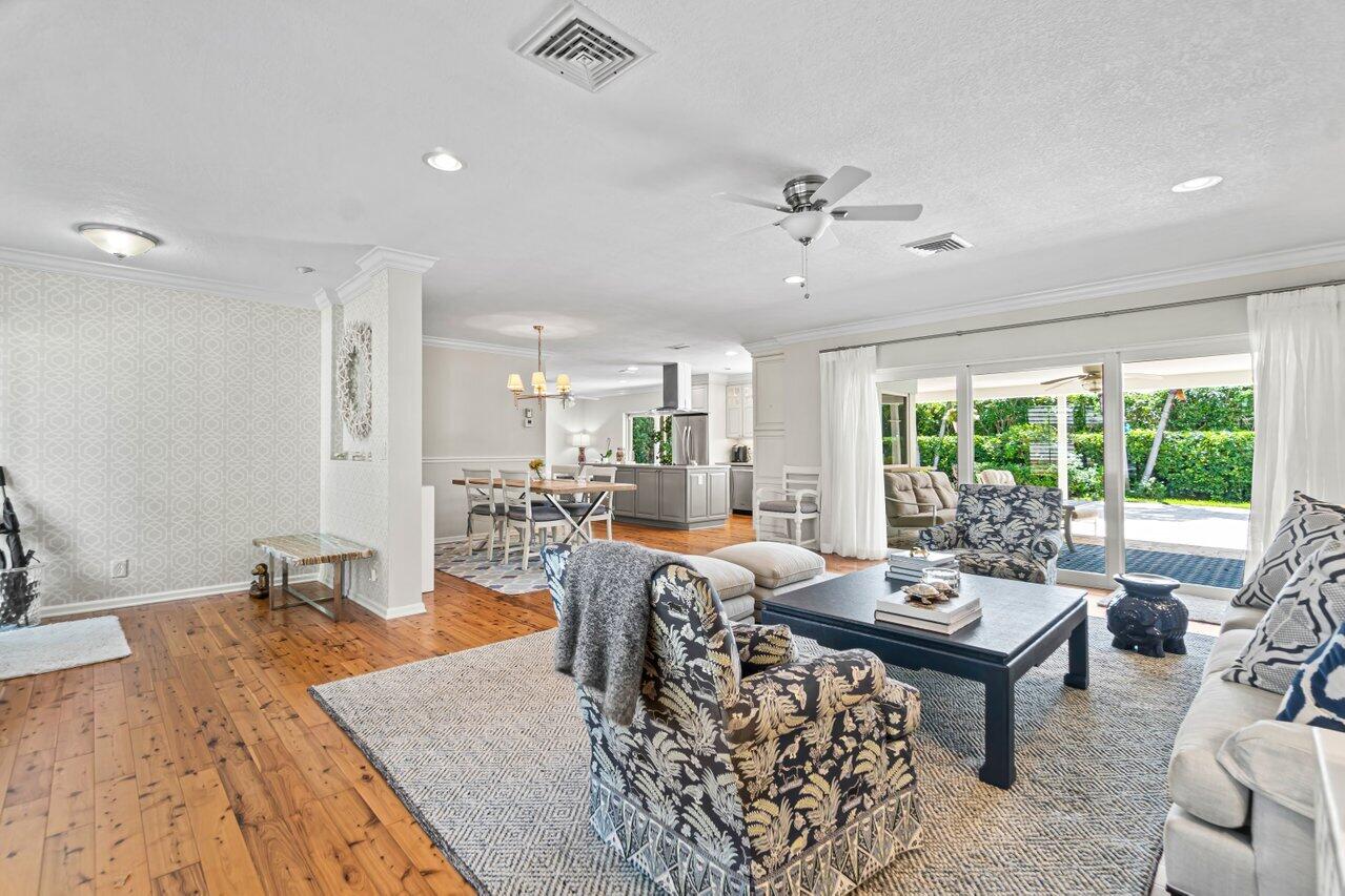 1162 Walnut Terrace