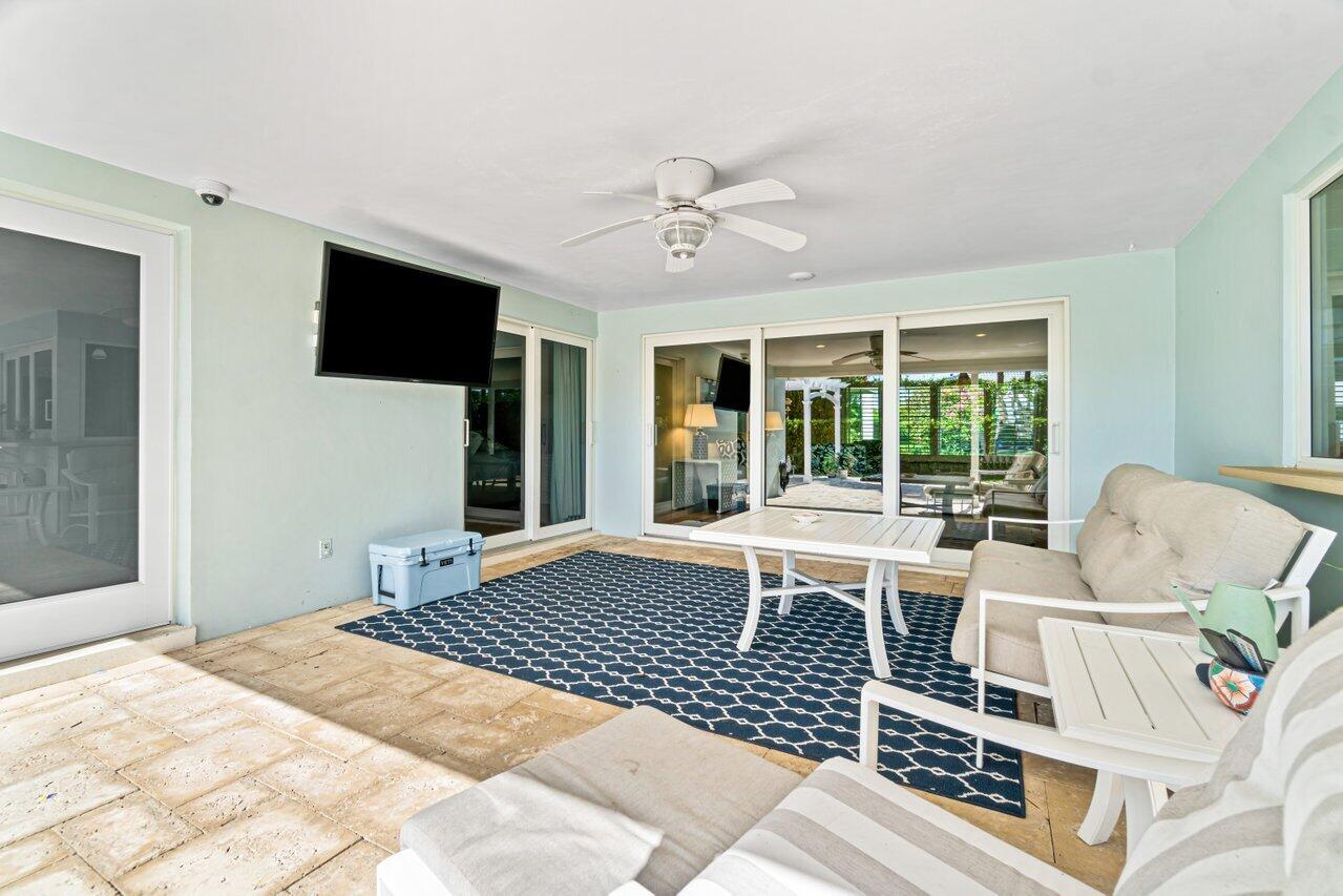 1162 Walnut Terrace