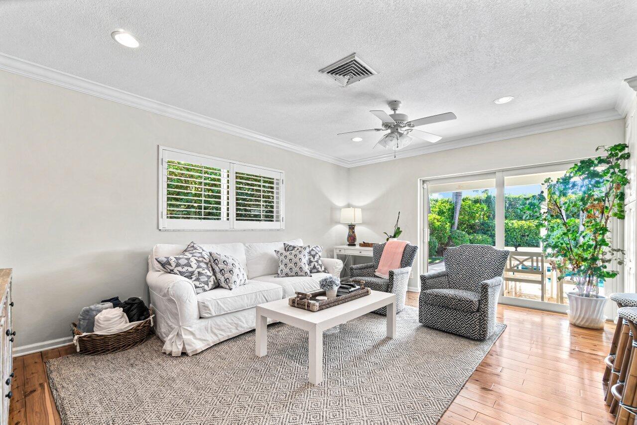 1162 Walnut Terrace