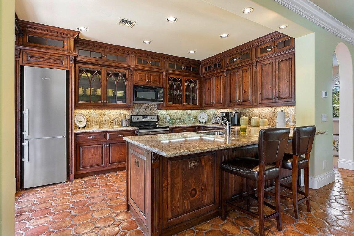 2367 S Ocean Boulevard