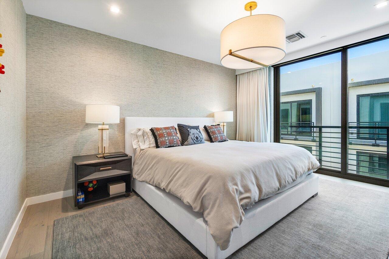 11489 Old Ocean Boulevard