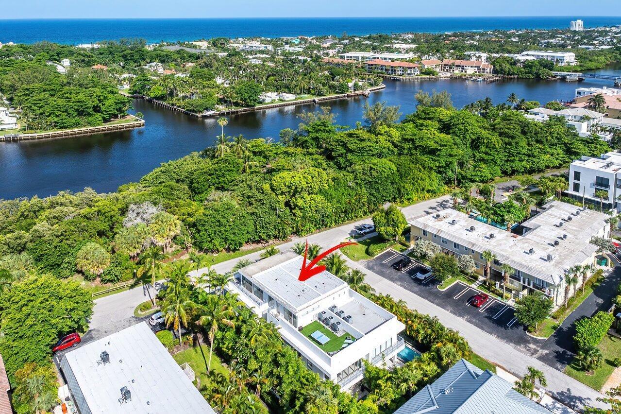 1200 Palm Trail B