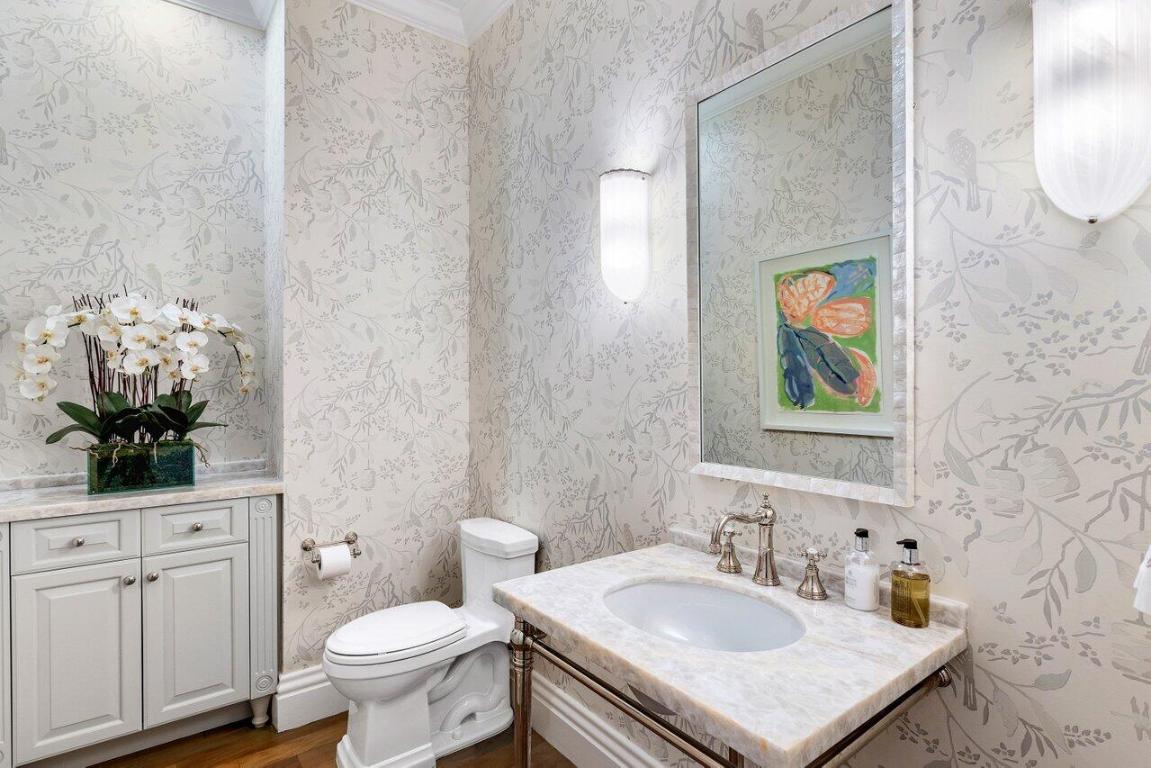 11 Driftwood Landing Road