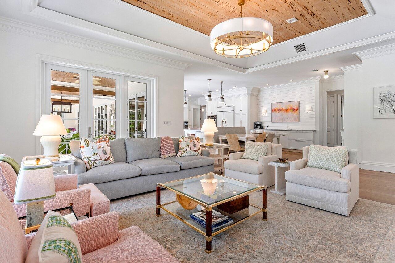 11 Driftwood Landing Road