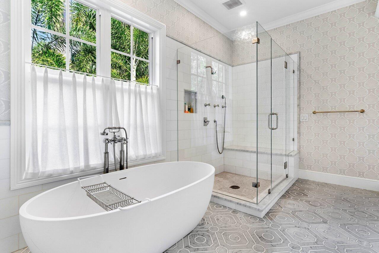 11 Driftwood Landing Road