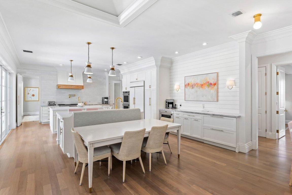 11 Driftwood Landing Road