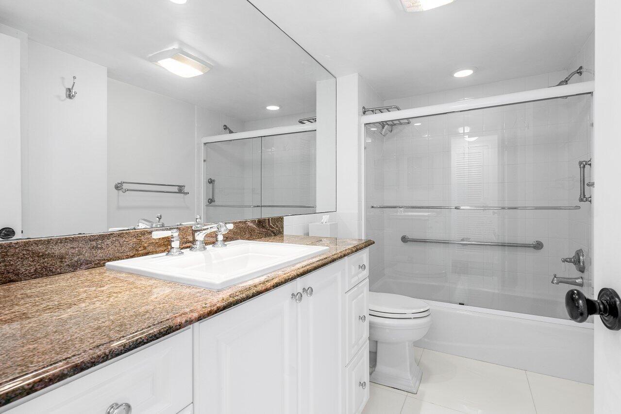 1225 S Ocean Boulevard 306