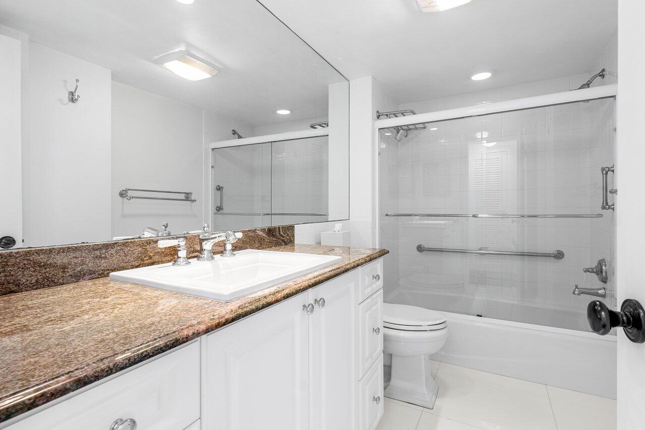 1225 S Ocean Boulevard 306