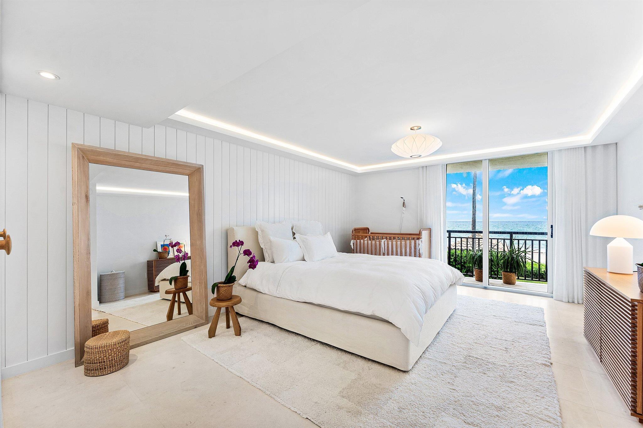 3951 N Ocean Boulevard 201