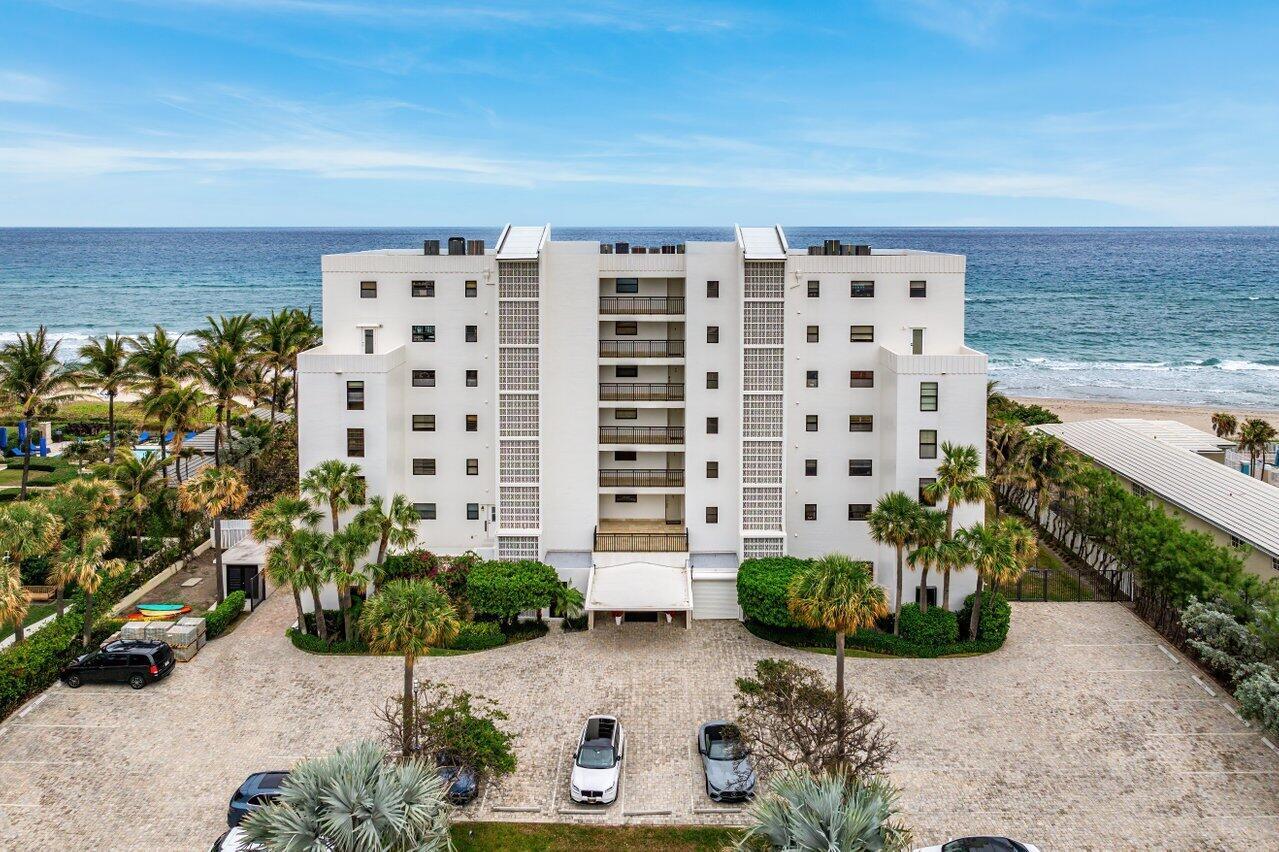 3951 N Ocean Boulevard 201