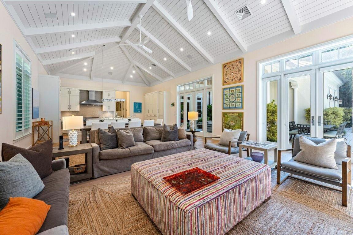 3424 N Ocean Boulevard