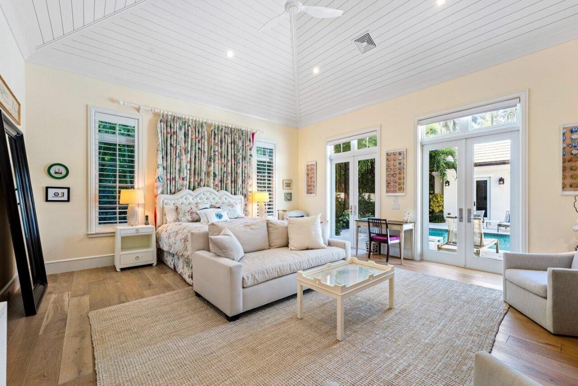 3424 N Ocean Boulevard