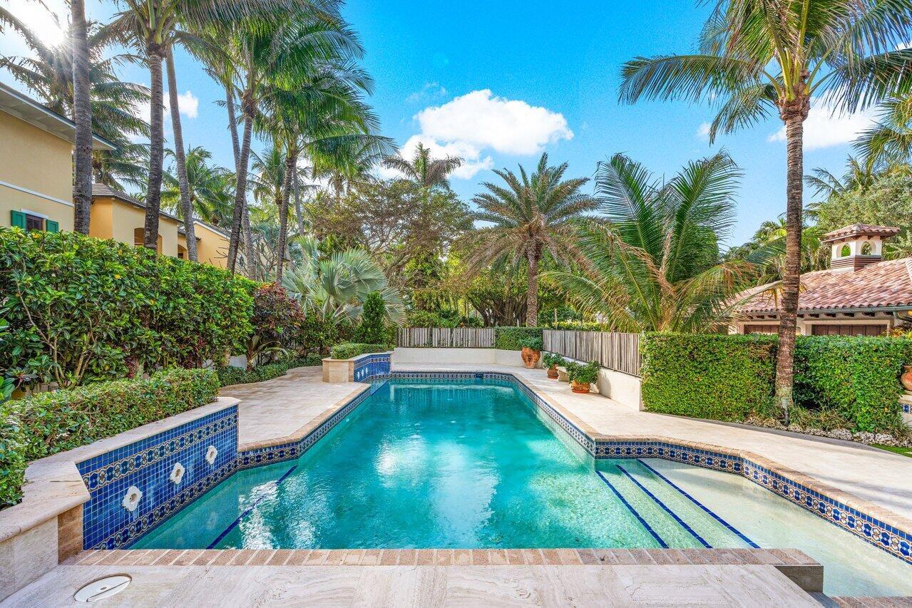 3435 N Ocean Boulevard