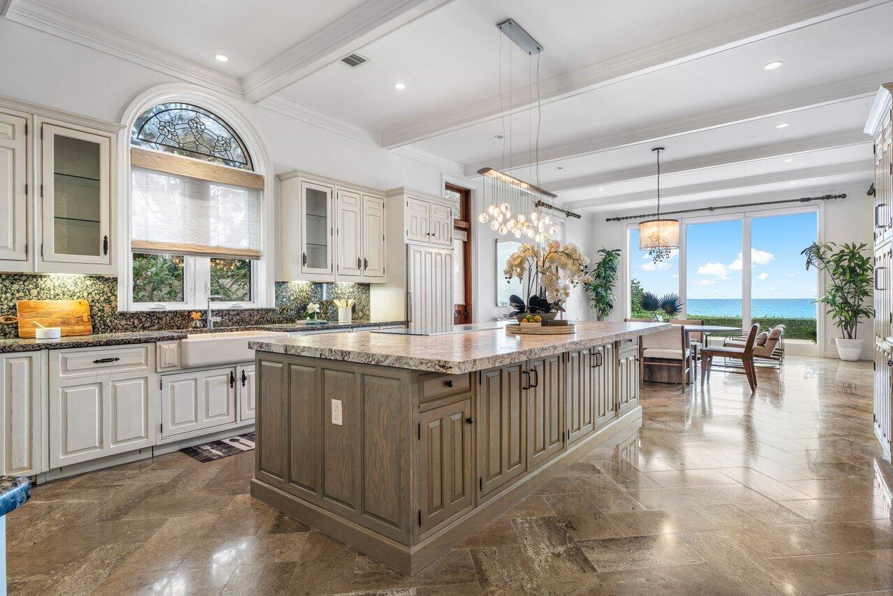 3435 N Ocean Boulevard