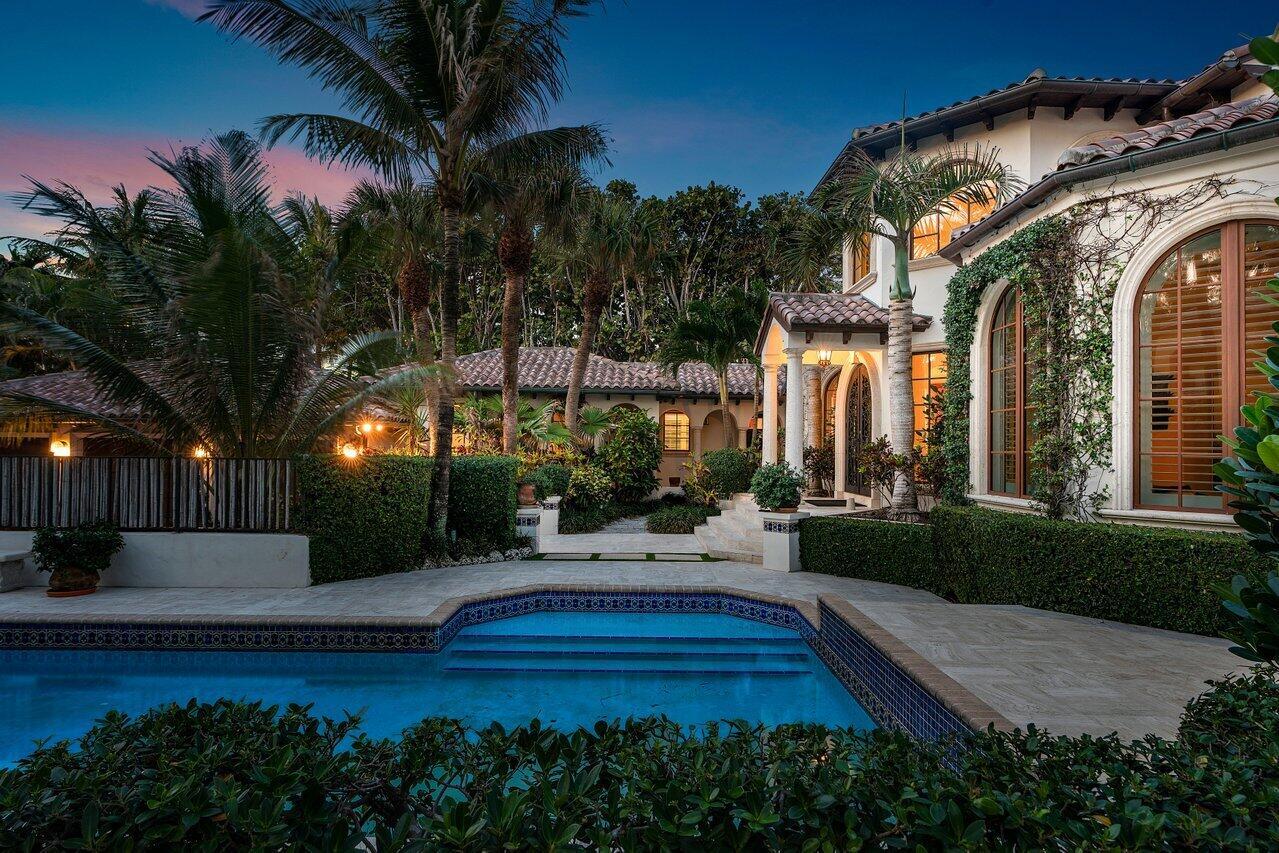 3435 N Ocean Boulevard