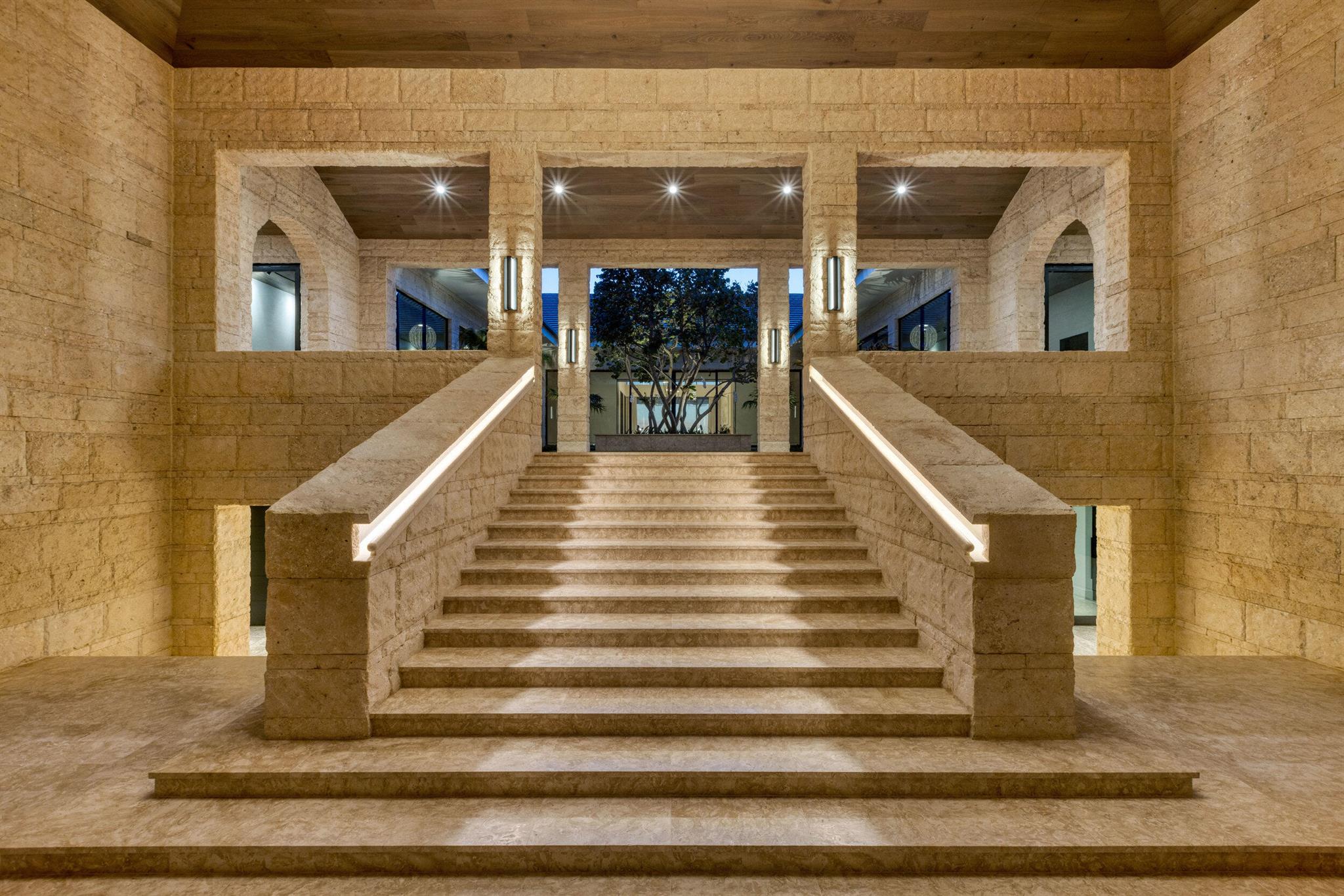 1160 S Ocean Boulevard