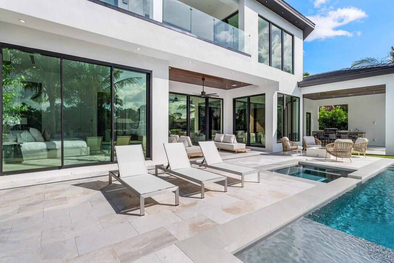 530 River Oak Lane Lane