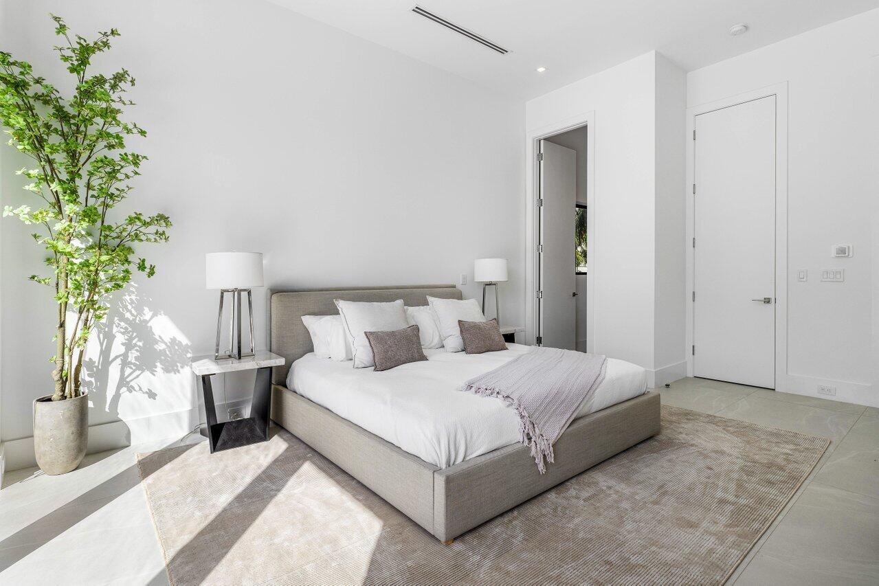 530 River Oak Lane Lane