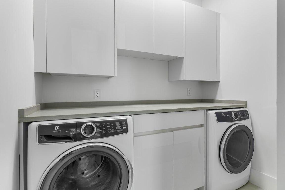 530 River Oak Lane Lane