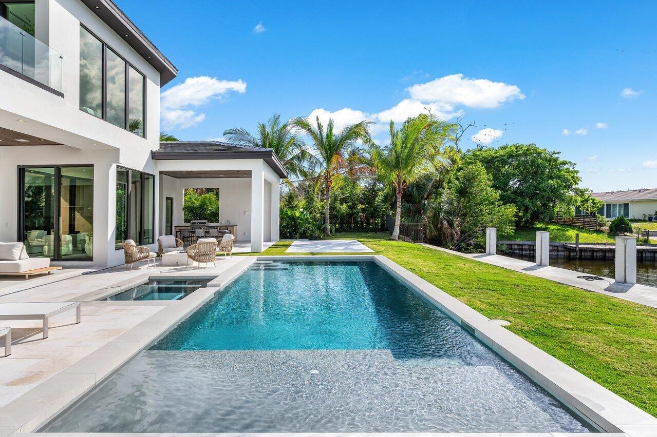 530 River Oak Lane Lane