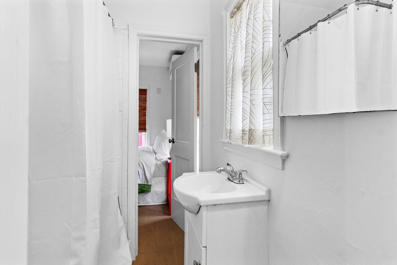 1010 N Ocean Boulevard