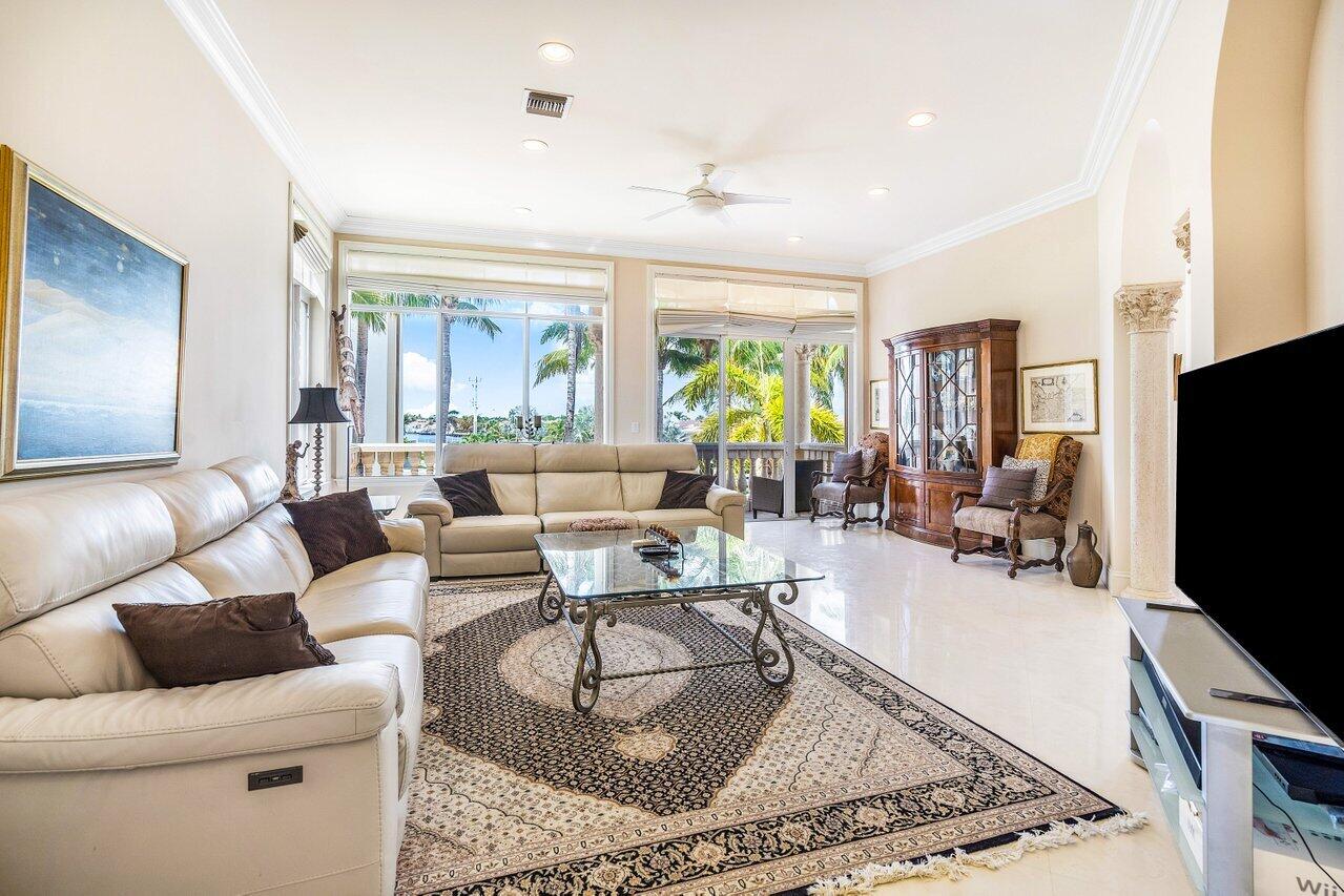 2629 S Ocean Boulevard