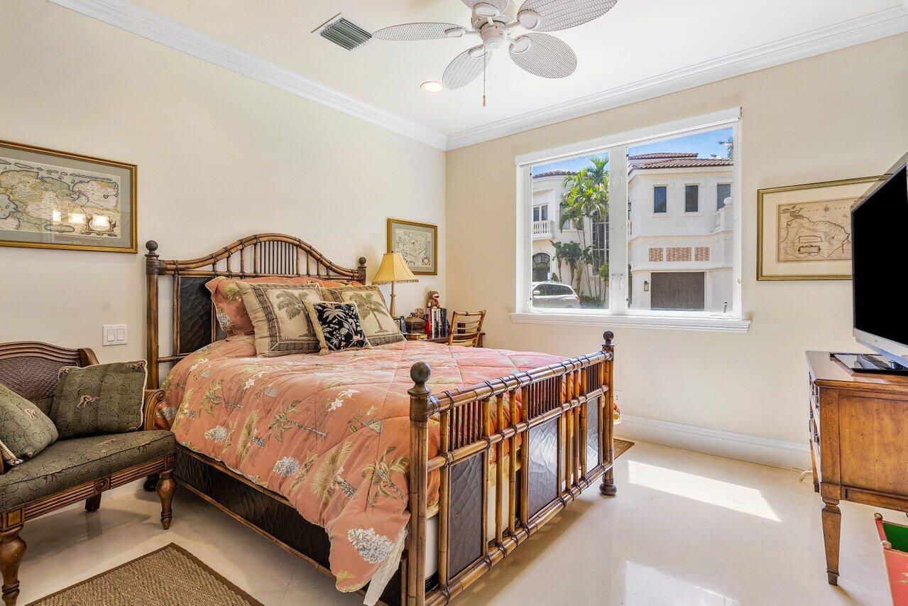 2629 S Ocean Boulevard