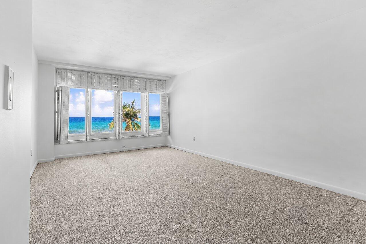 1225 S Ocean Boulevard 302