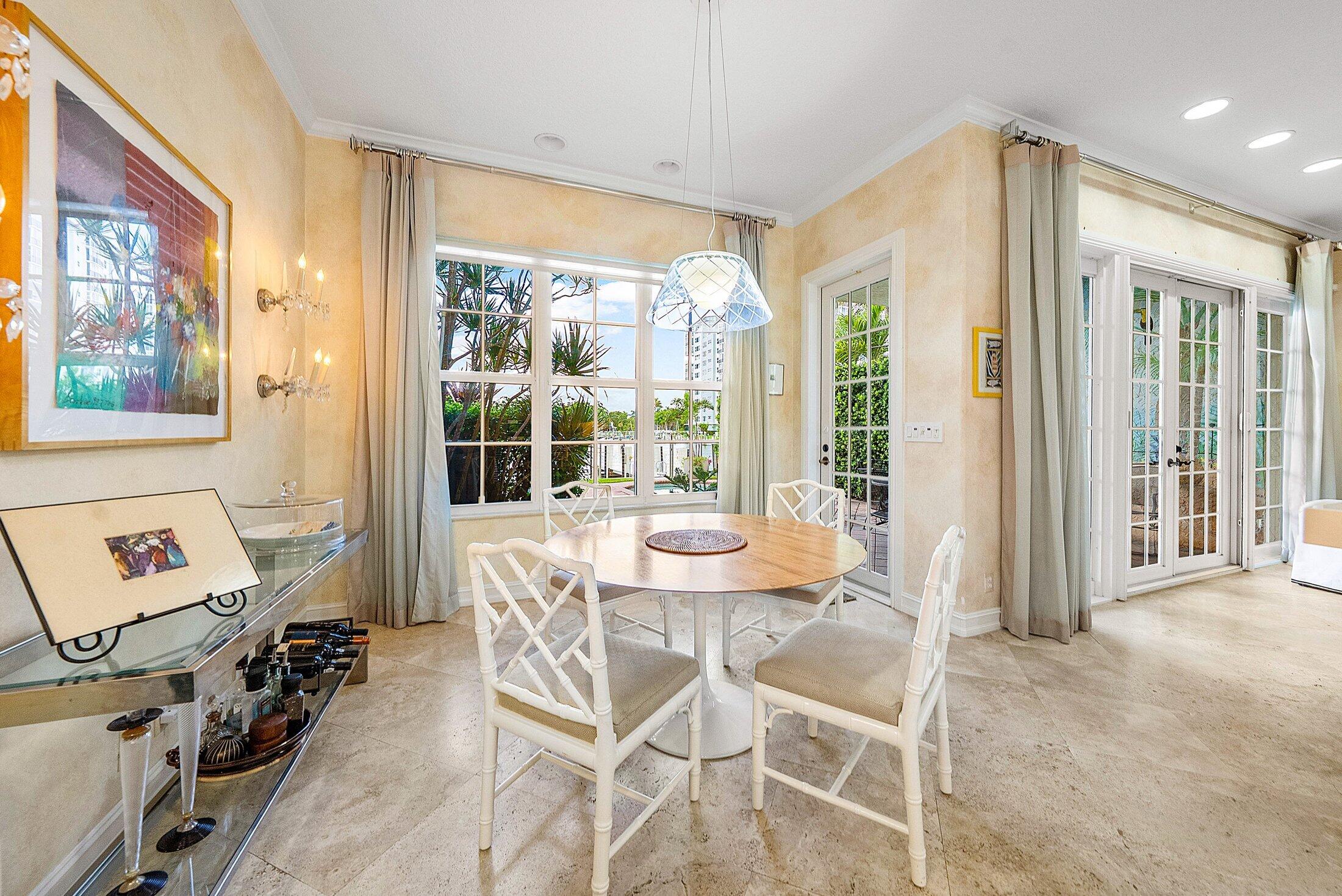 256 Venetian Drive