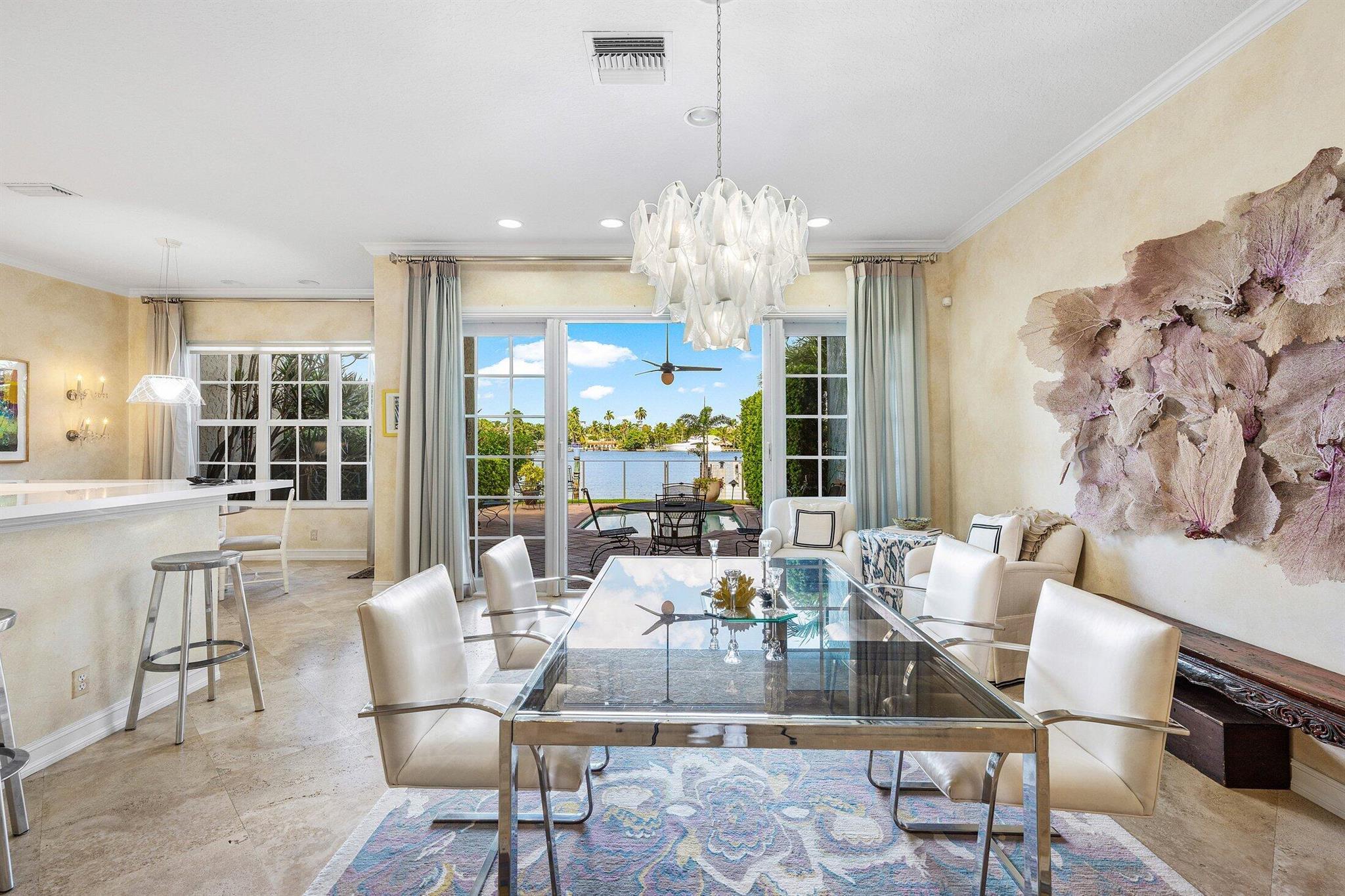 256 Venetian Drive