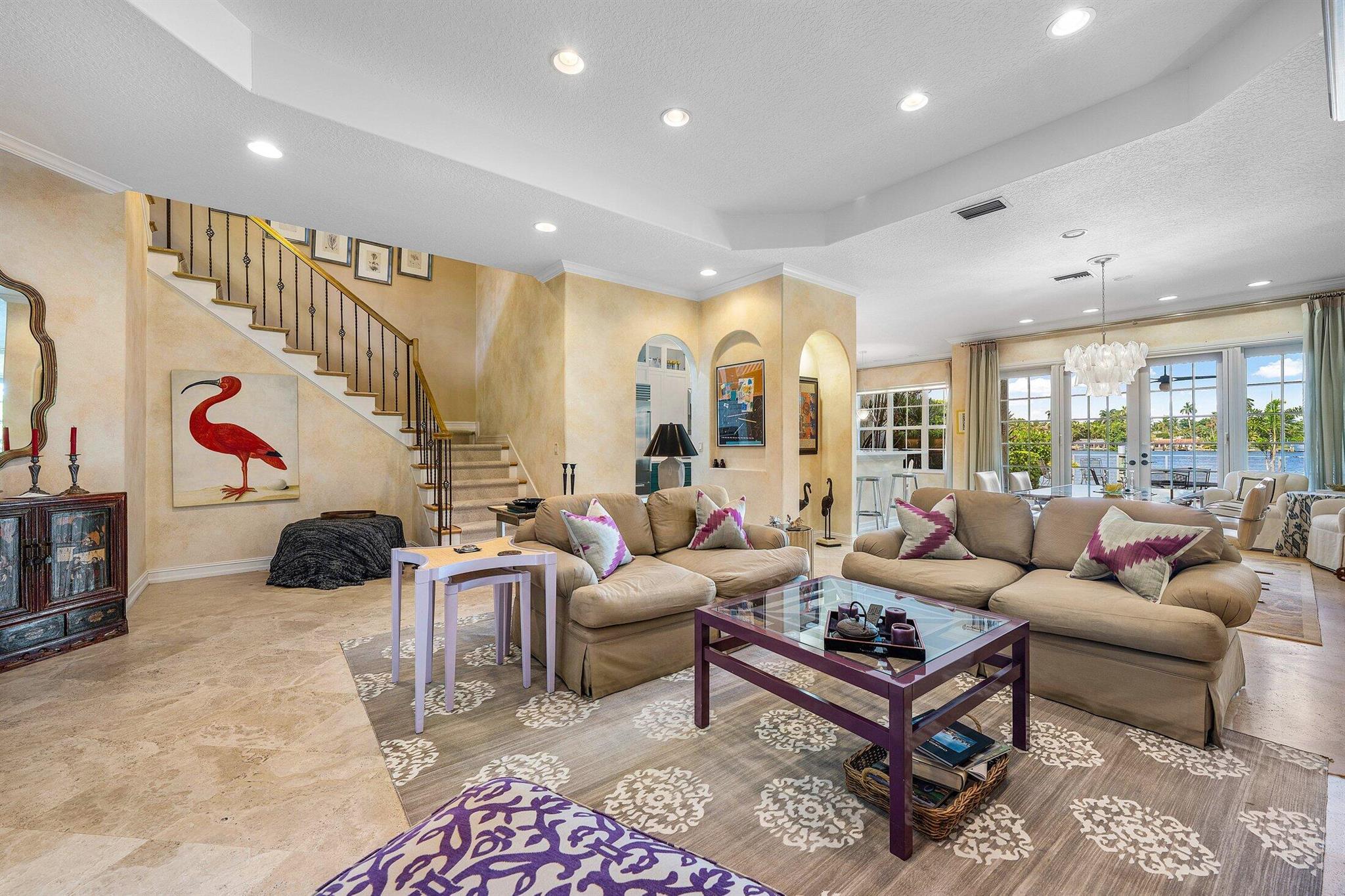 256 Venetian Drive