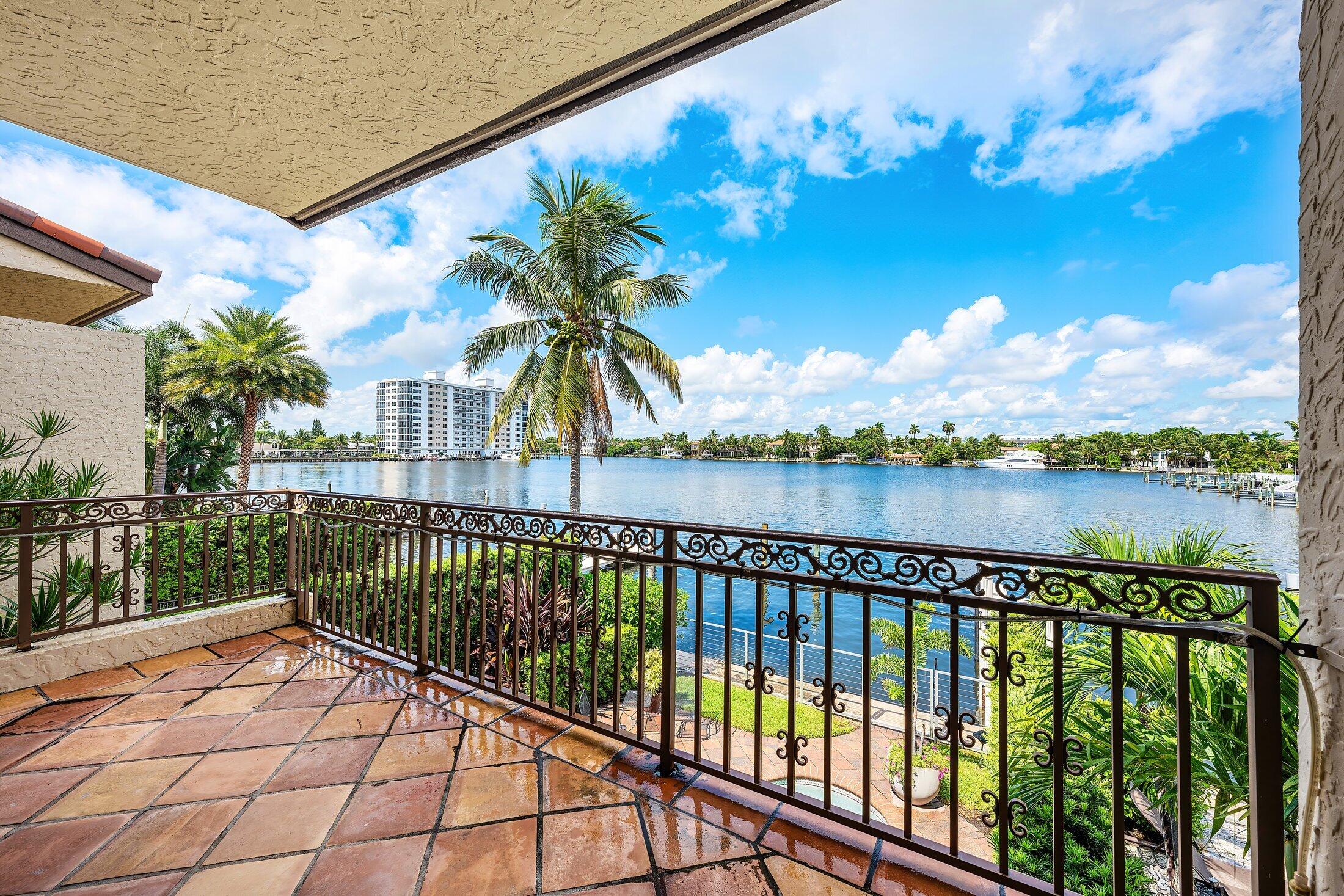 256 Venetian Drive