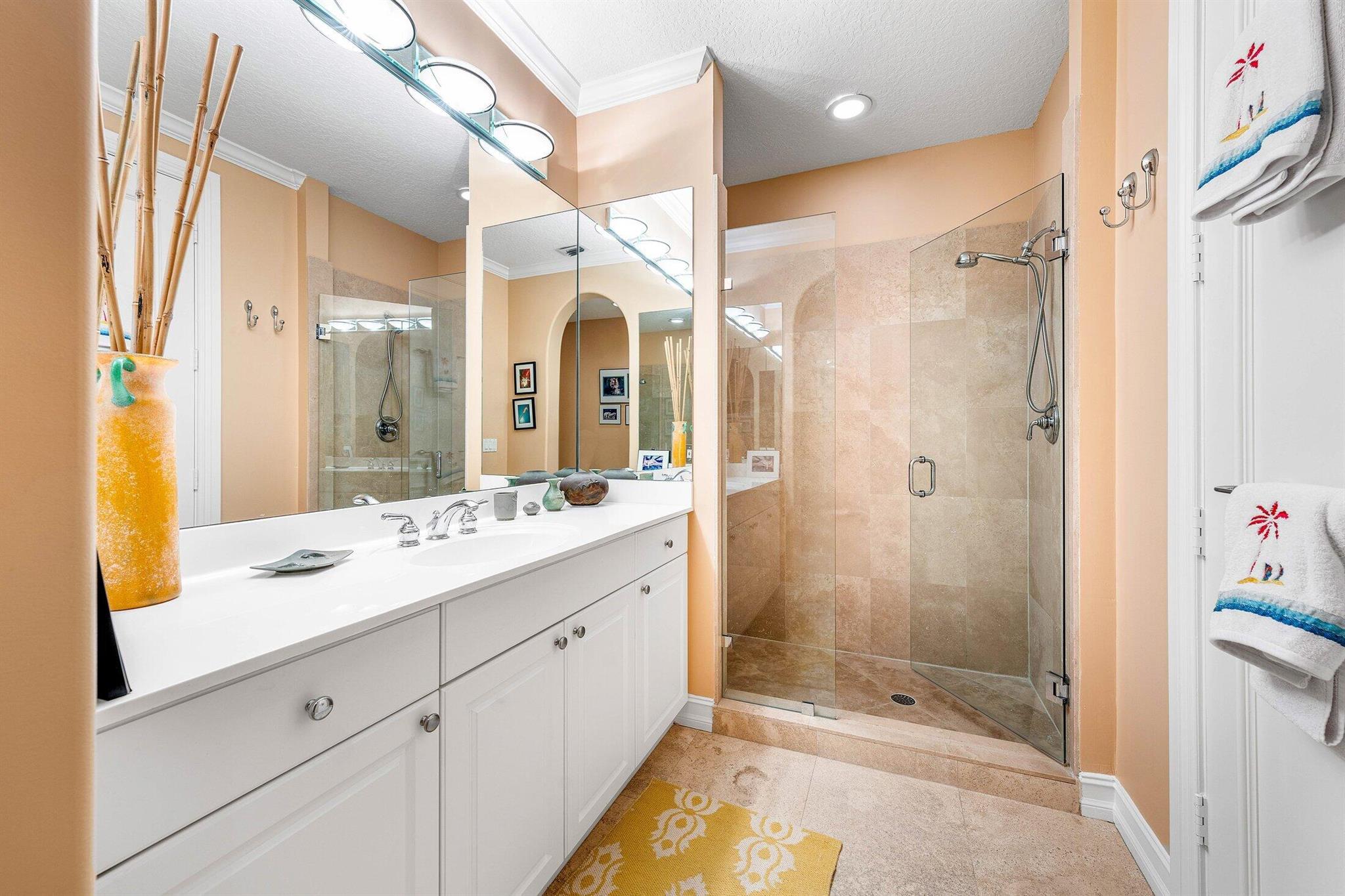256 Venetian Drive