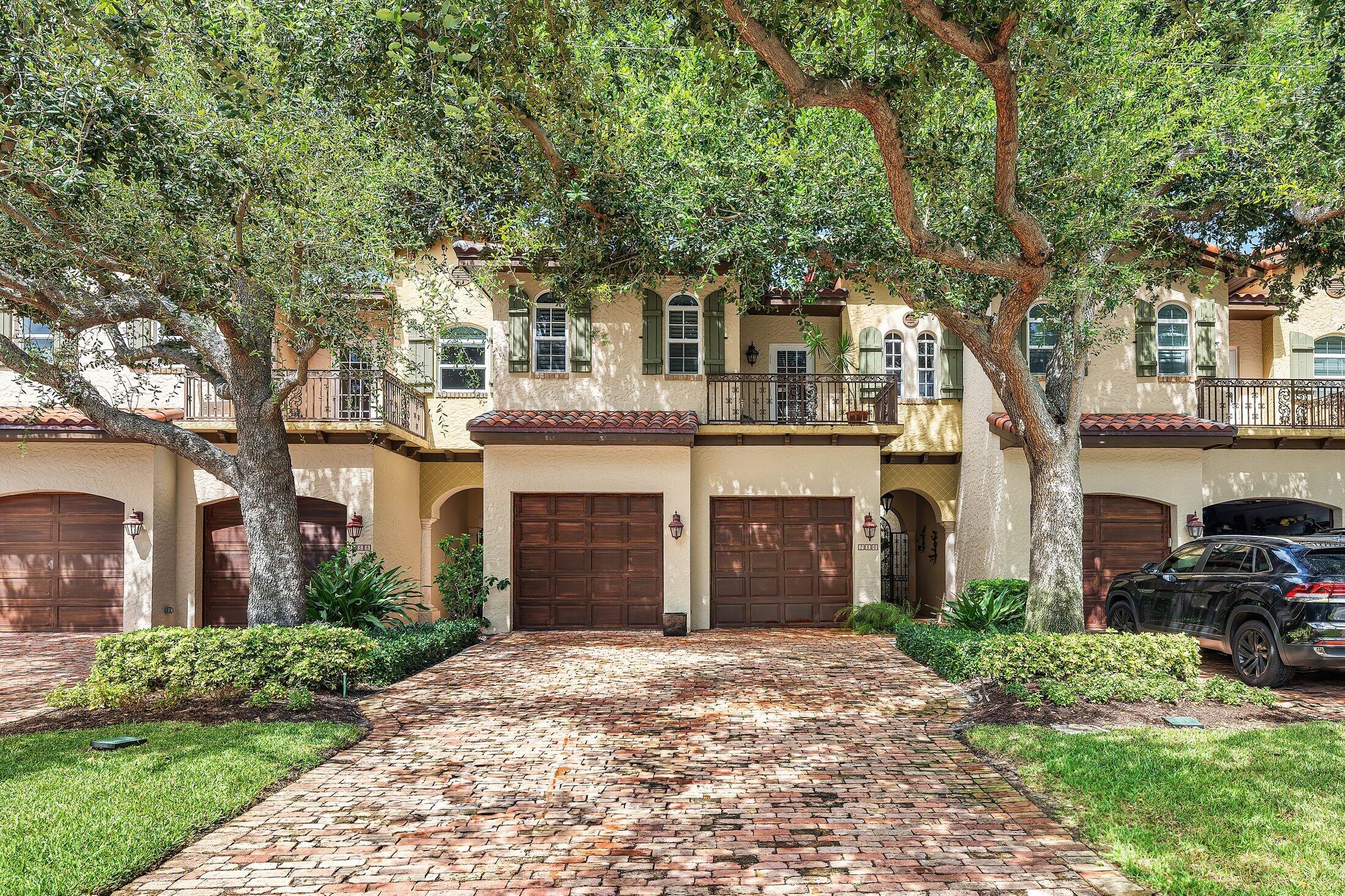 256 Venetian Drive