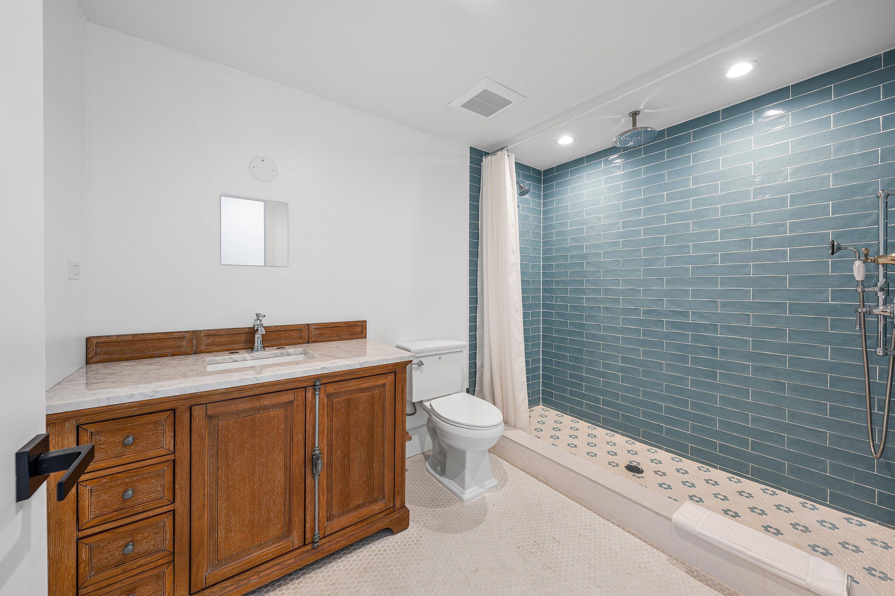 6273 N Ocean Boulevard