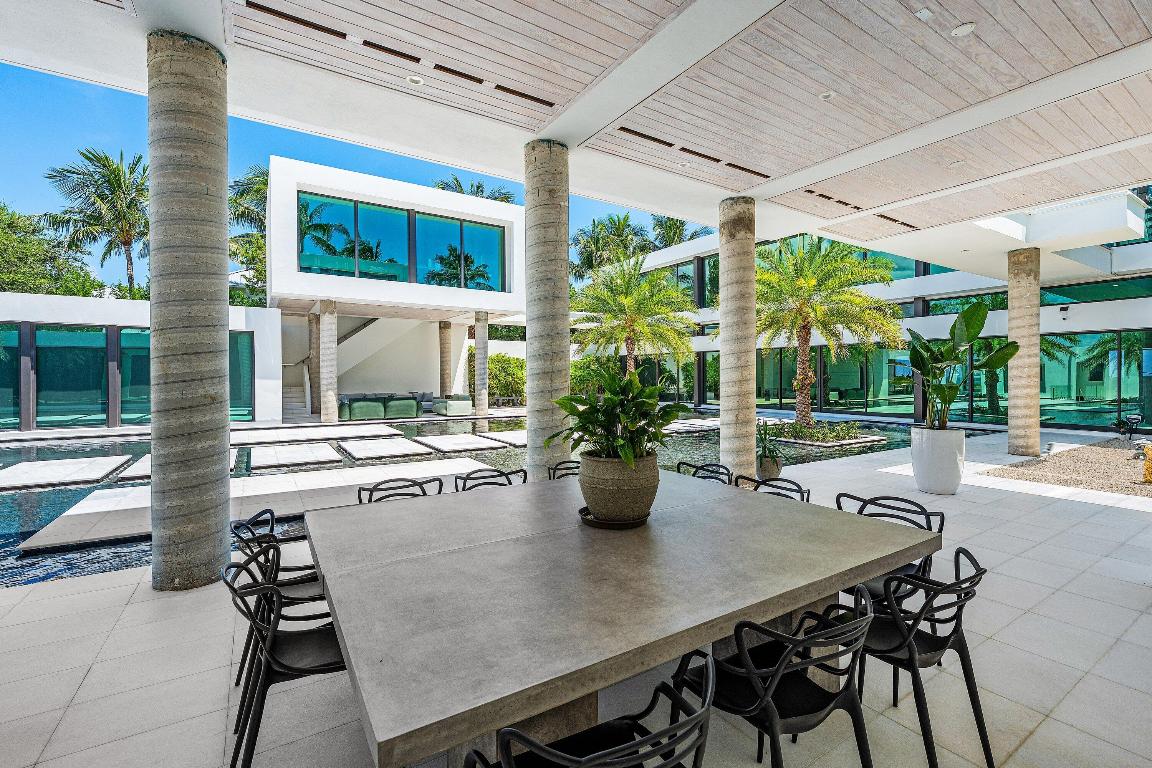 6273 N Ocean Boulevard