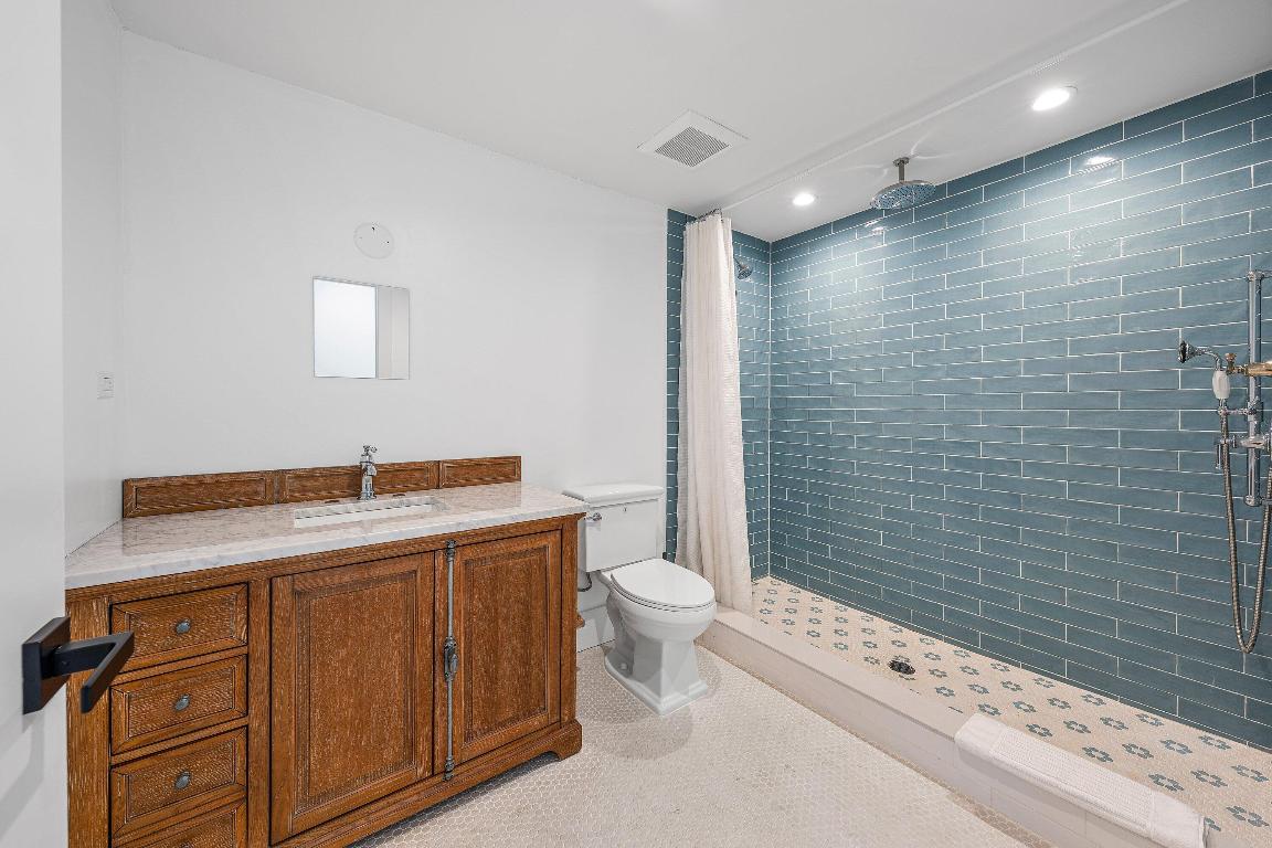 6273 N Ocean Boulevard