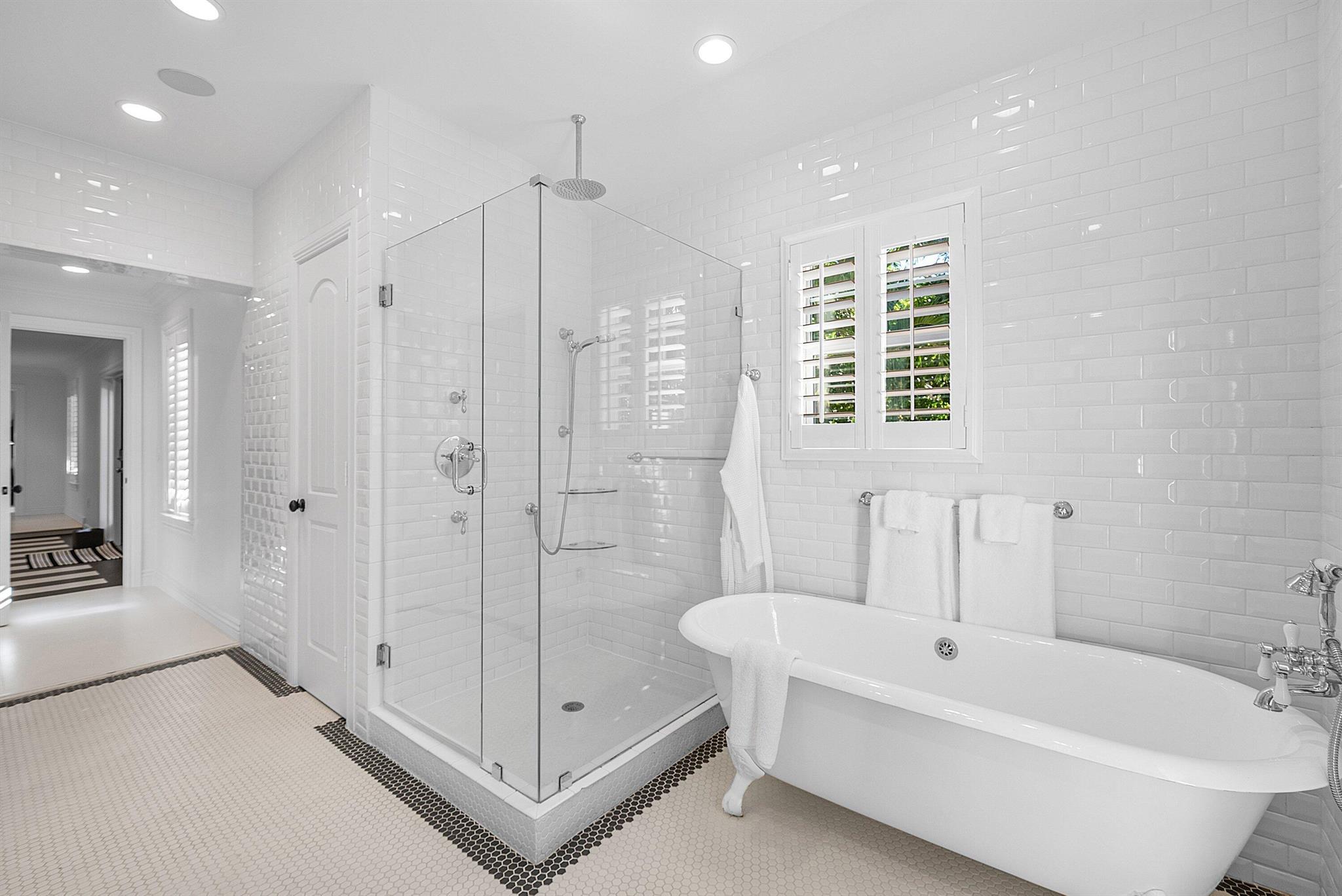 3500 N Ocean Boulevard