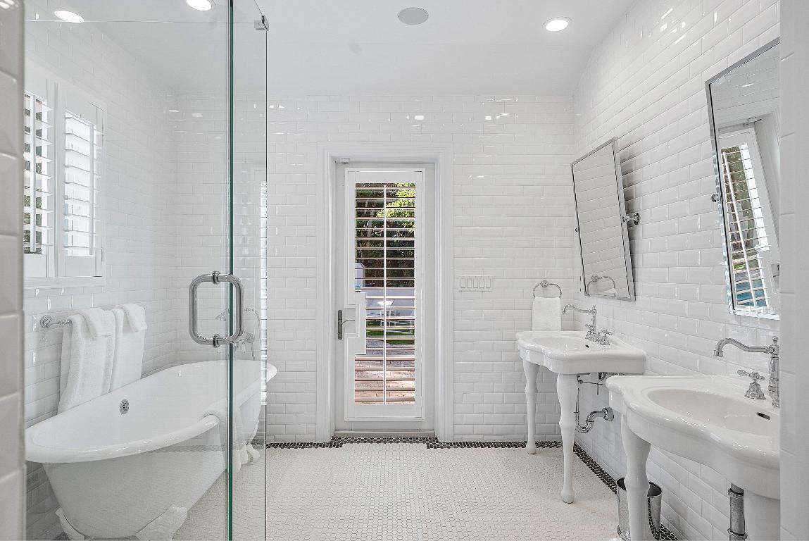 3500 N Ocean Boulevard