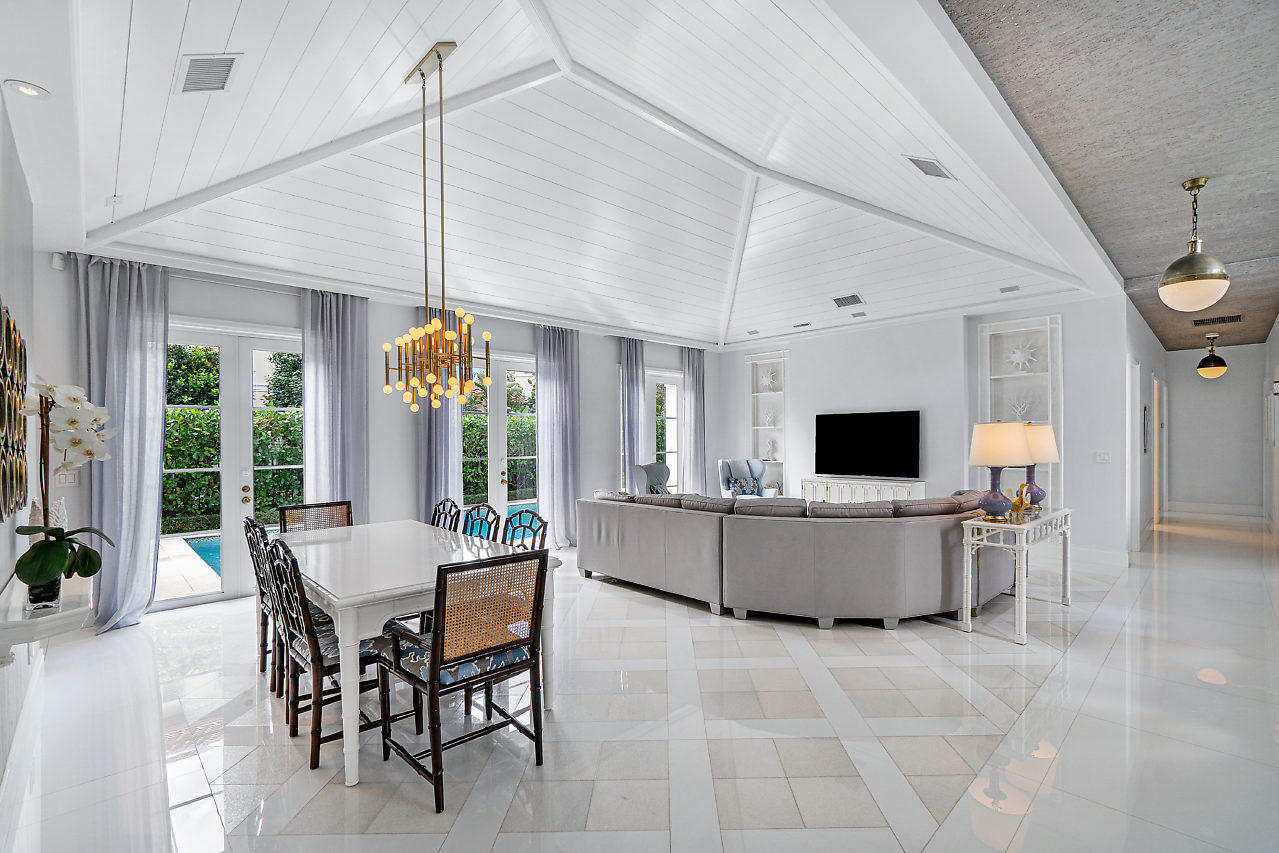 106 Beachway Drive