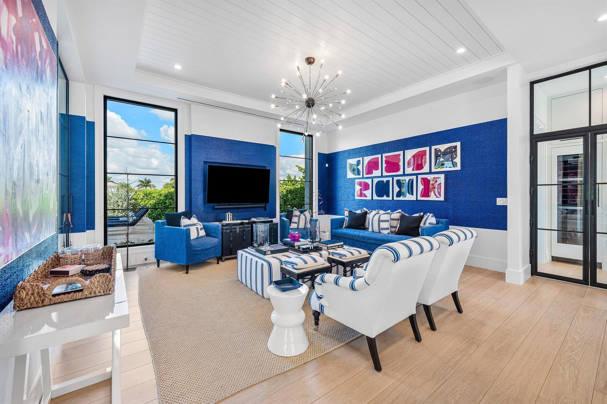 10 S Harbour Drive S