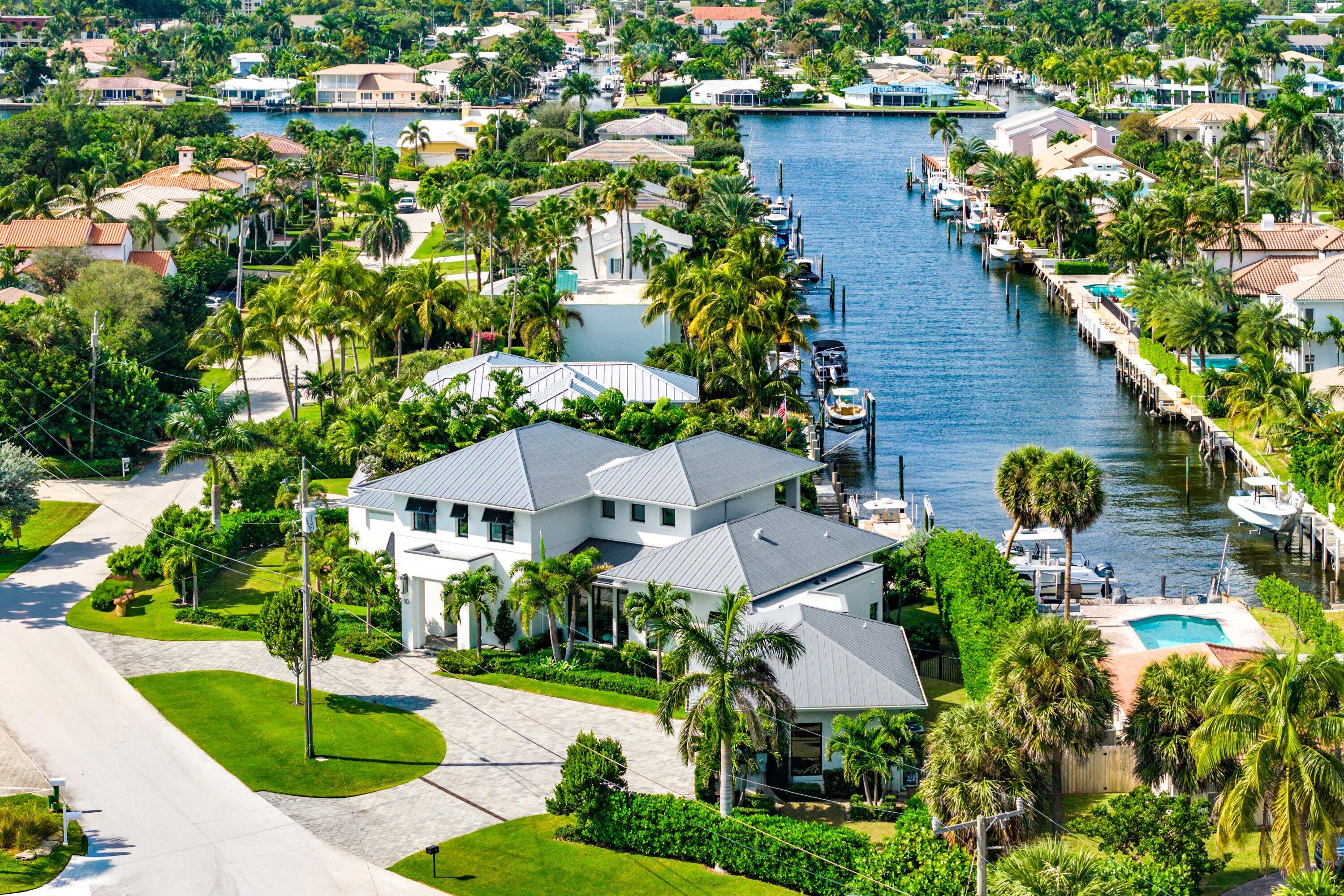 10 S Harbour Drive S