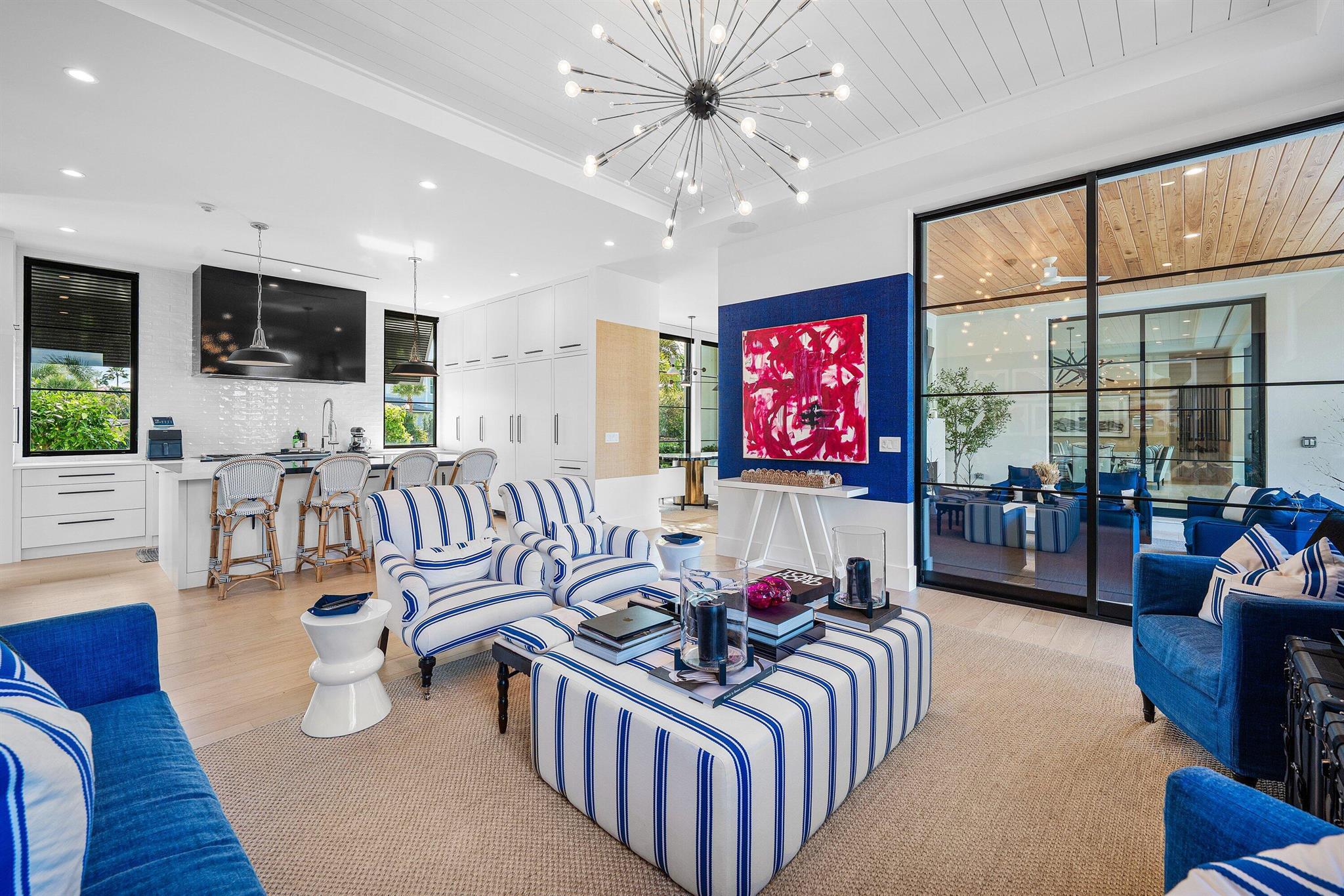 10 S Harbour Drive S