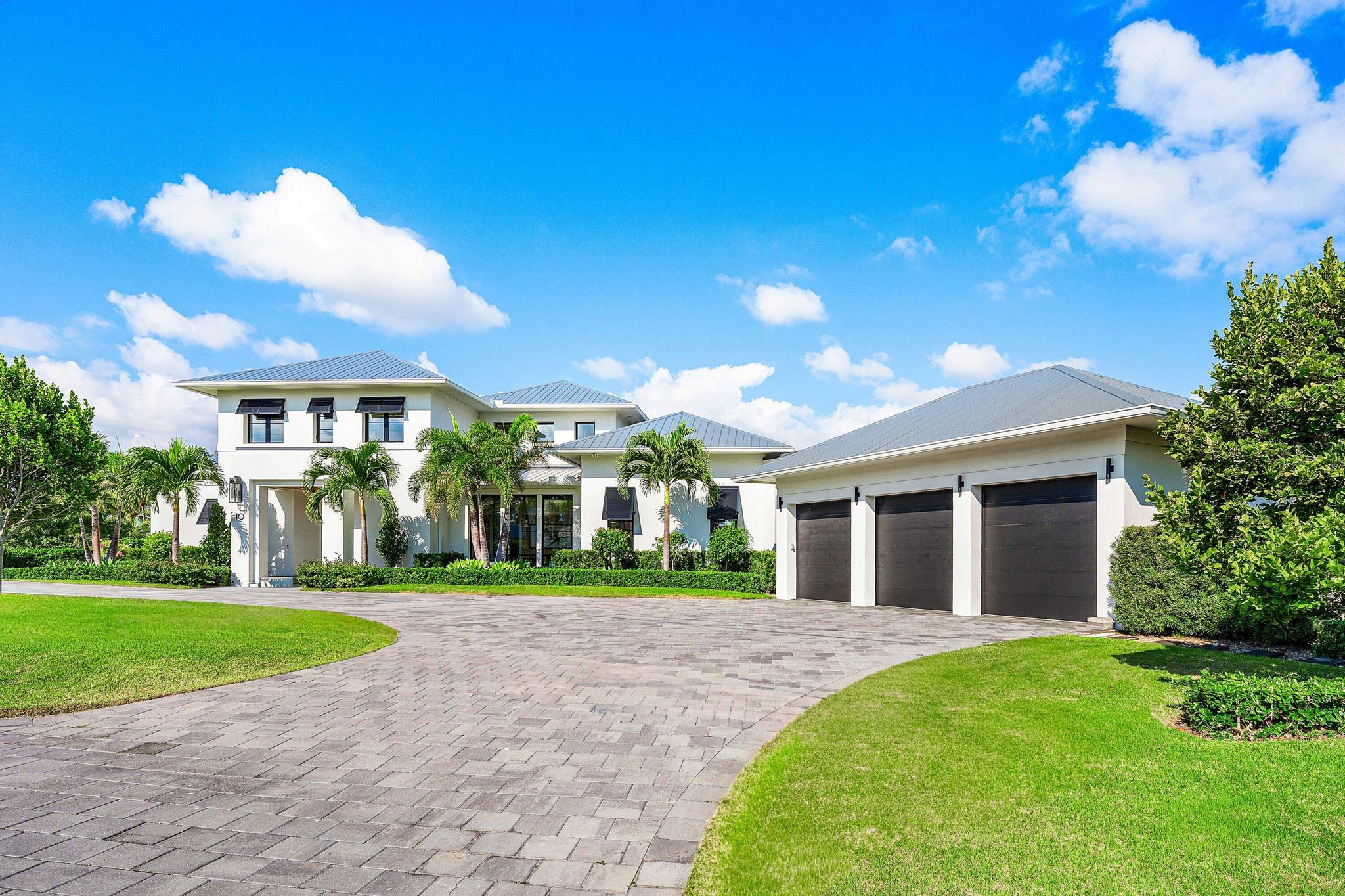 10 S Harbour Drive S