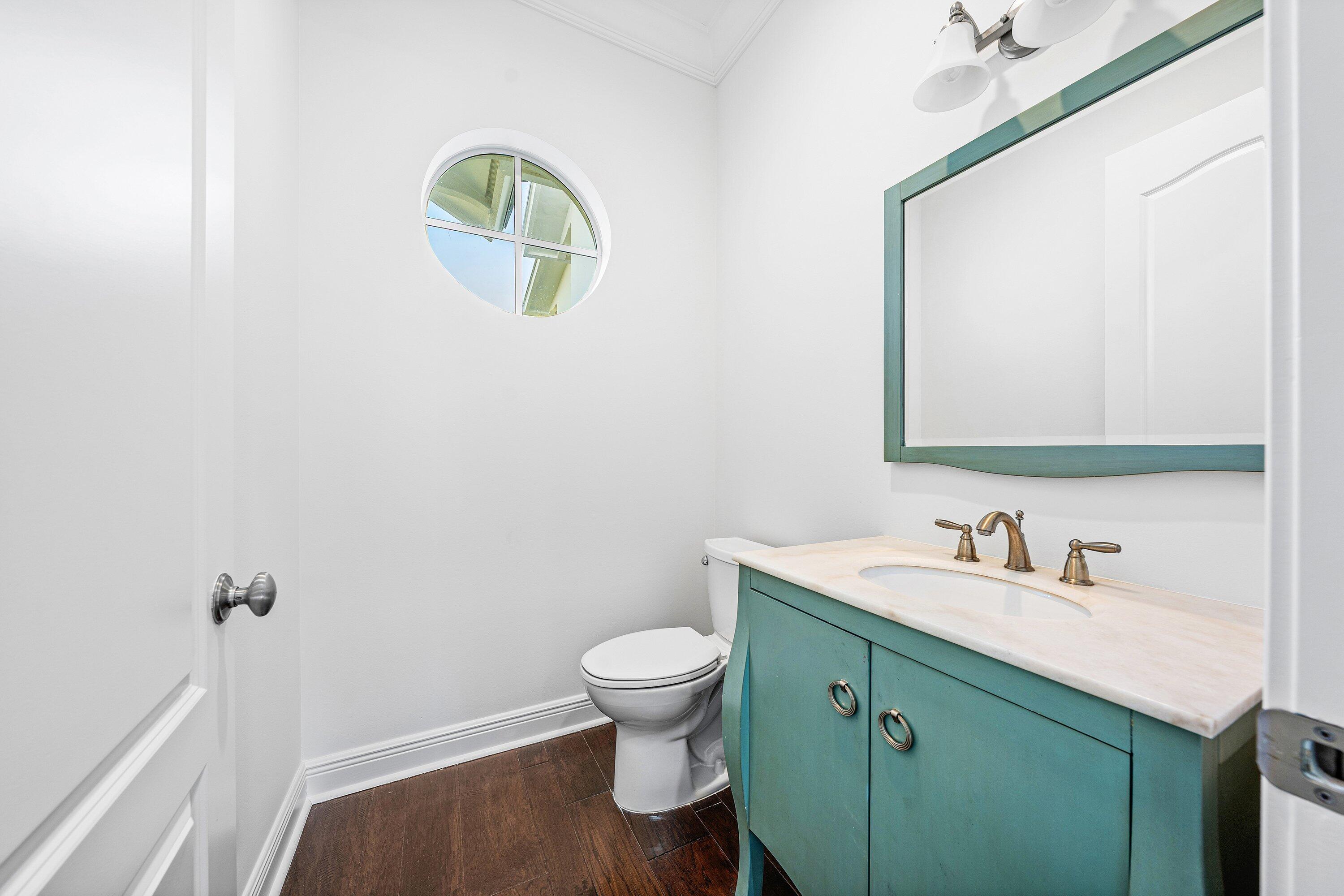 114 NW 16th Street