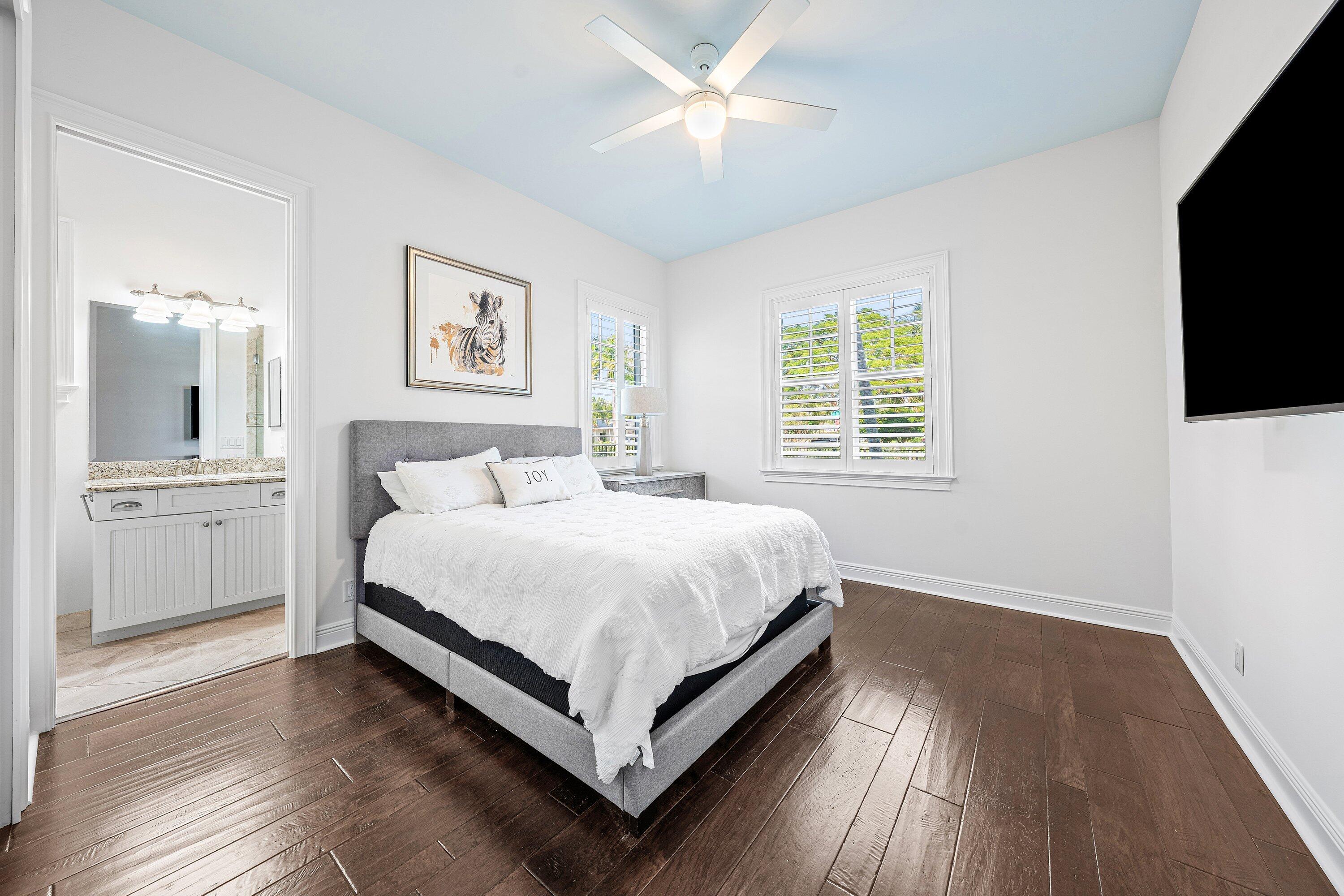 114 NW 16th Street