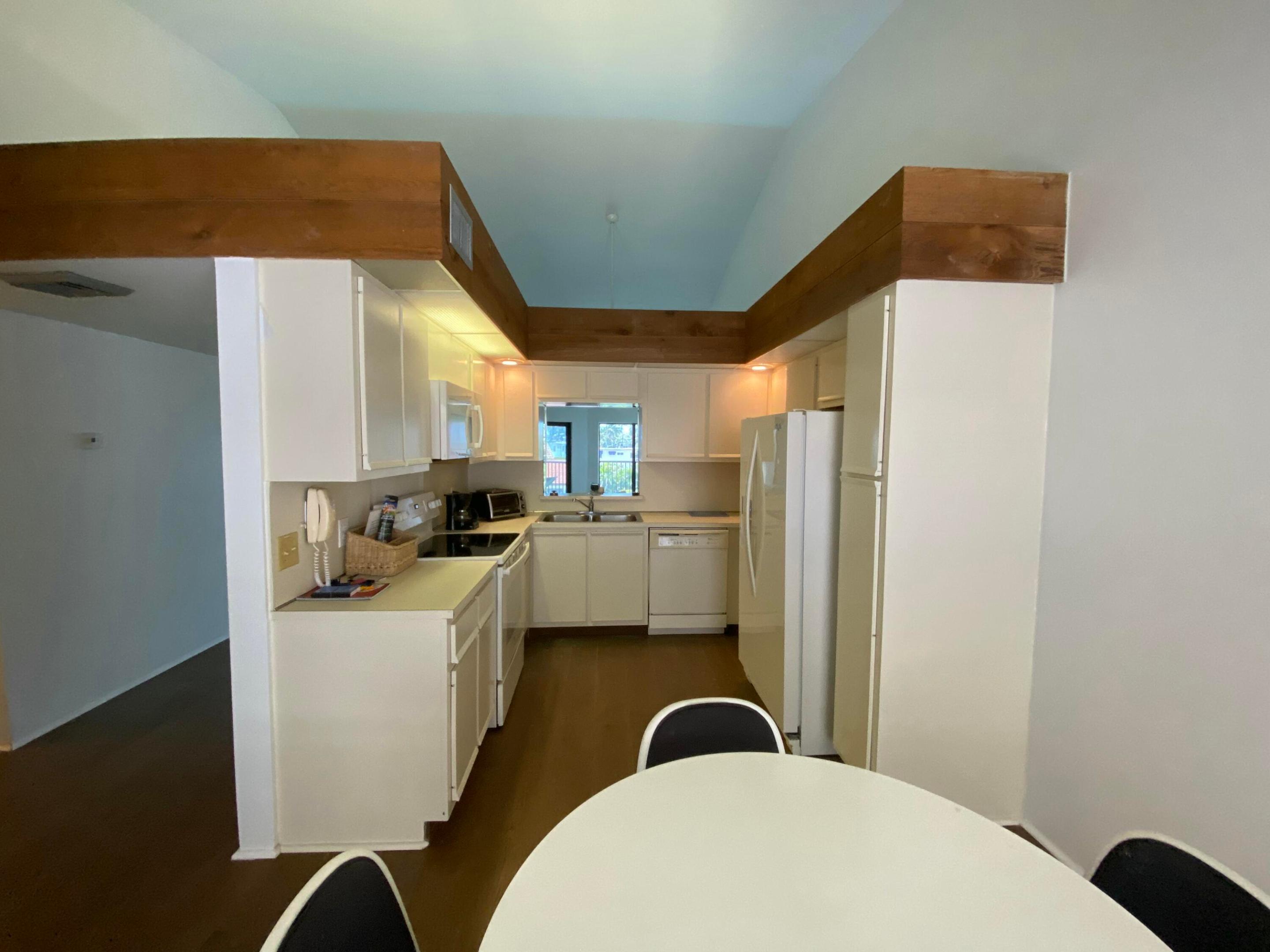 5801 N Ocean Boulevard 208