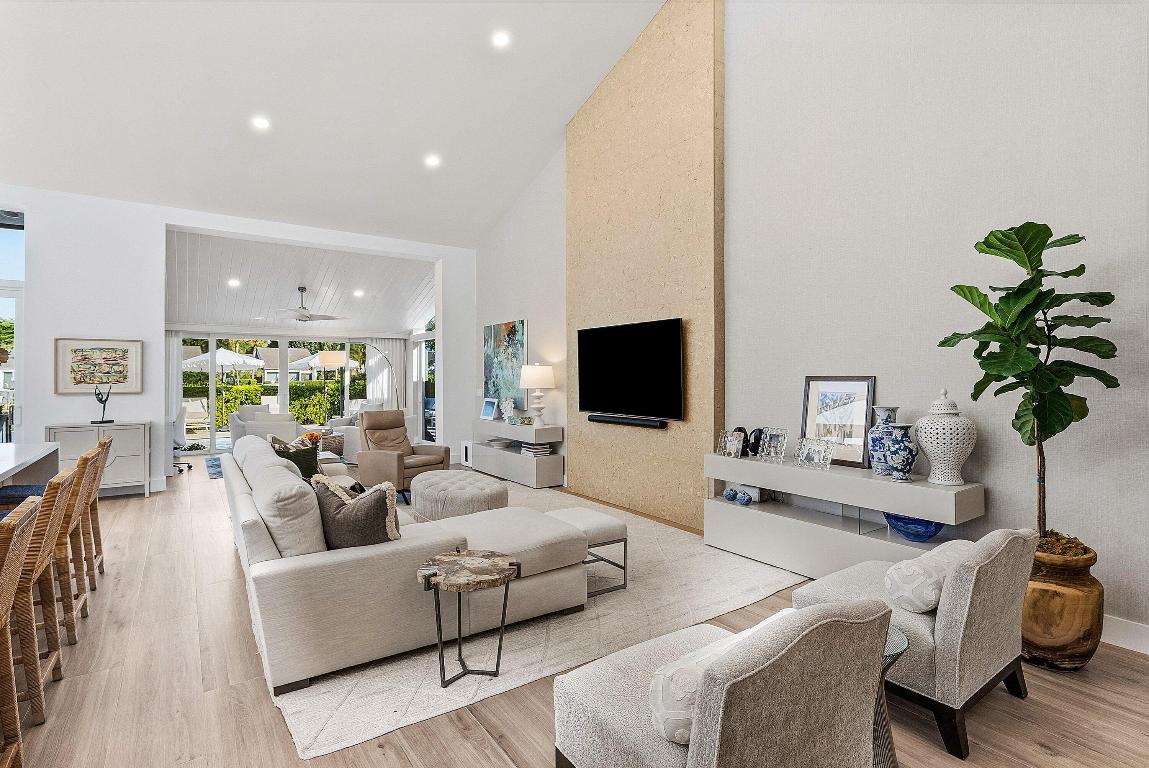 6110 N Ocean Boulevard 32, Ocean Ridge Unit: 32